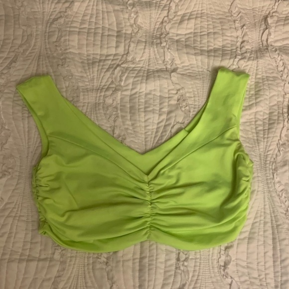 Fun top bundle - Picture 3 of 4